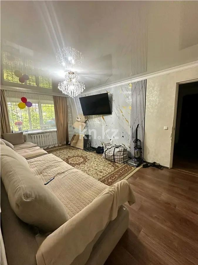 Продажа 3-комнатной квартиры, 57 м², 12 мкр., дом  45 в Караганде