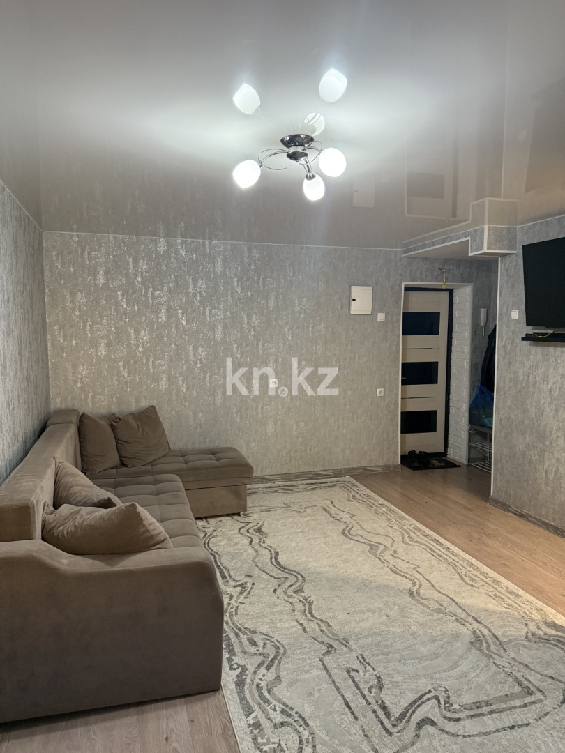 Аренда 2-комнатной квартиры посуточно, 44 м², ул. Кайсенова, дом  119 в Усть-Каменогорске - фото 5