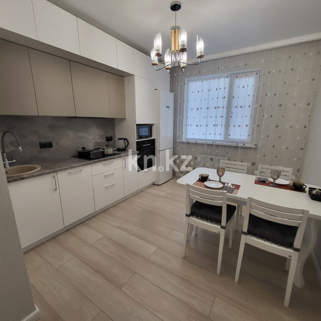 Аренда 1-комнатной квартиры посуточно, 41 м², ул. Казыбек би, дом  11б в Астане - фото 5