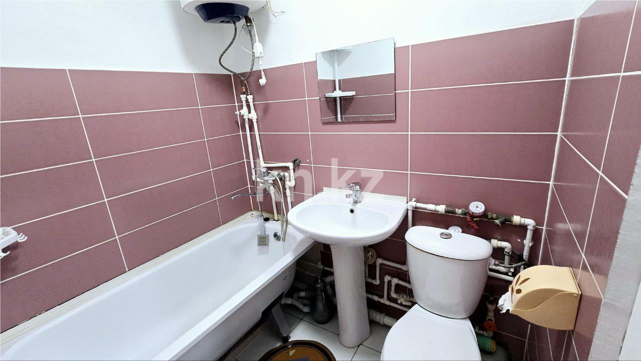 Продажа 2-комнатной квартиры, 46 м², пр. Момышулы в Темиртау - фото 9