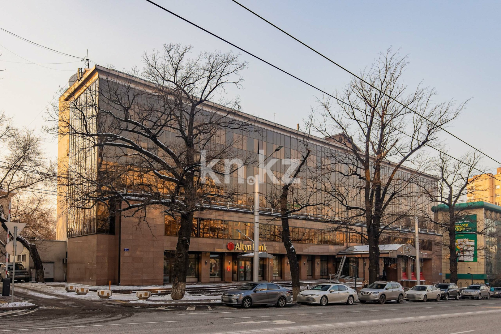 Аренда , Достык, дом  43 в Алматы