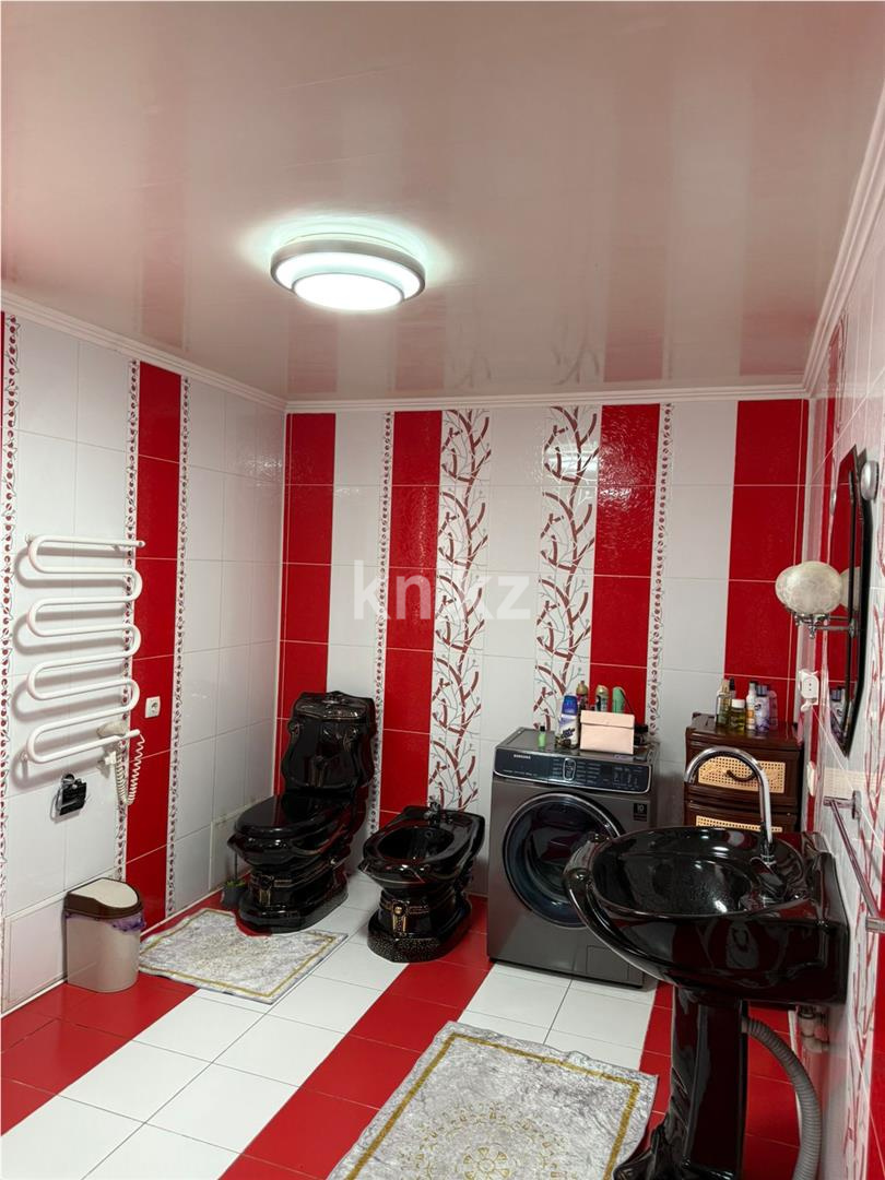 Продажа 7-комнатного дома, 307 м², пер. Капчагайский в Караганде - фото 16