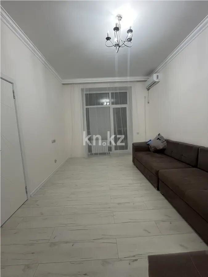 Продажа 1-комнатной квартиры, 38 м² в Астане