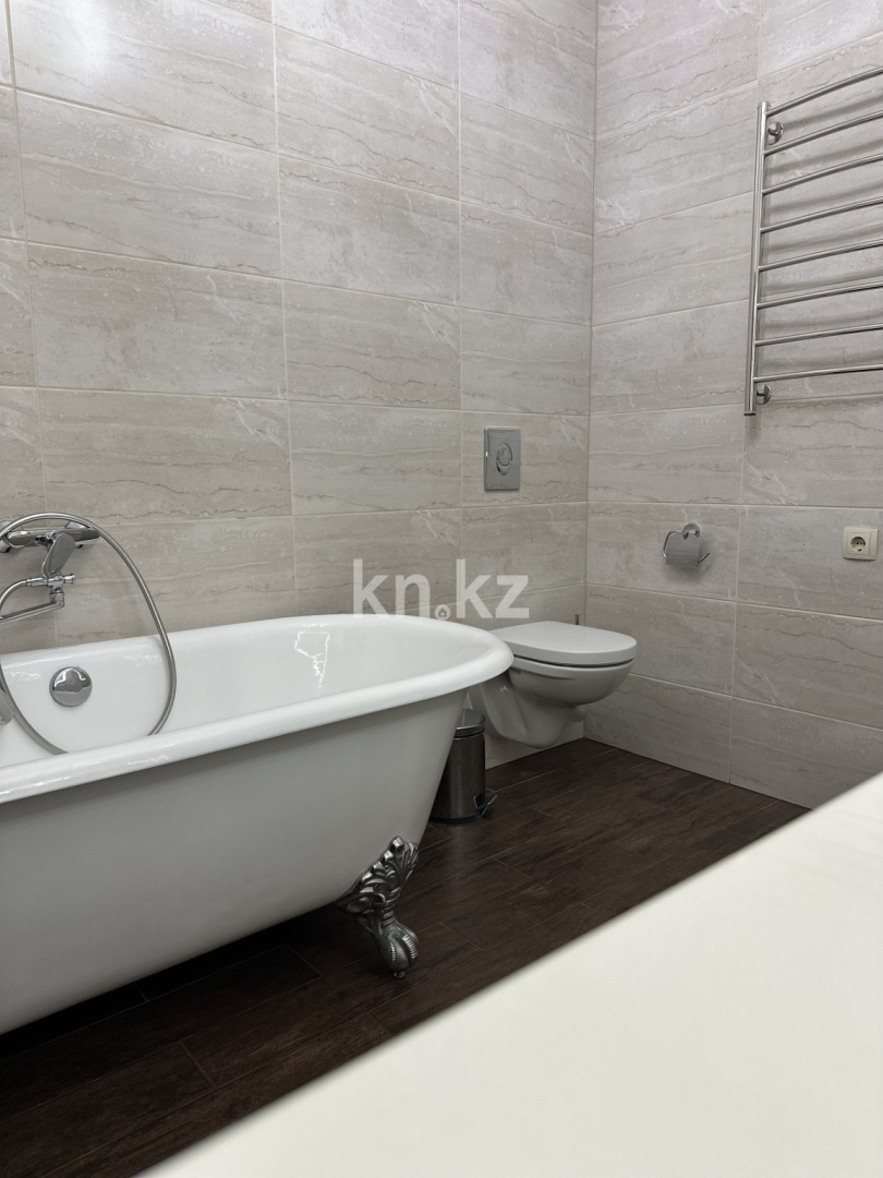 Продажа 3-комнатной квартиры, 134 м² в Алматы - фото 14