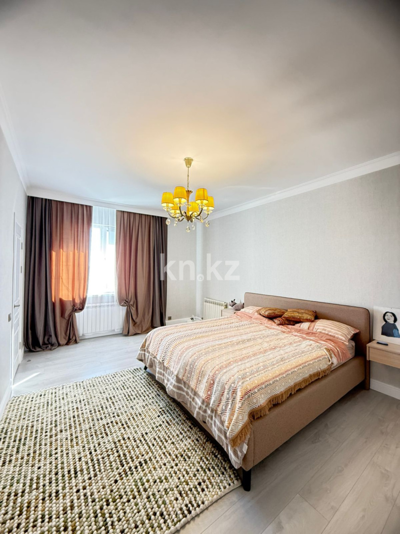 Продажа 3-комнатной квартиры, 112 м², ул. Кунаева в Астане - фото 3