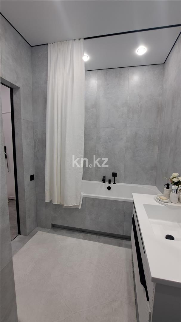 Продажа 3-комнатной квартиры, 110 м², пр. Абая, дом  10 в Астане - фото 10