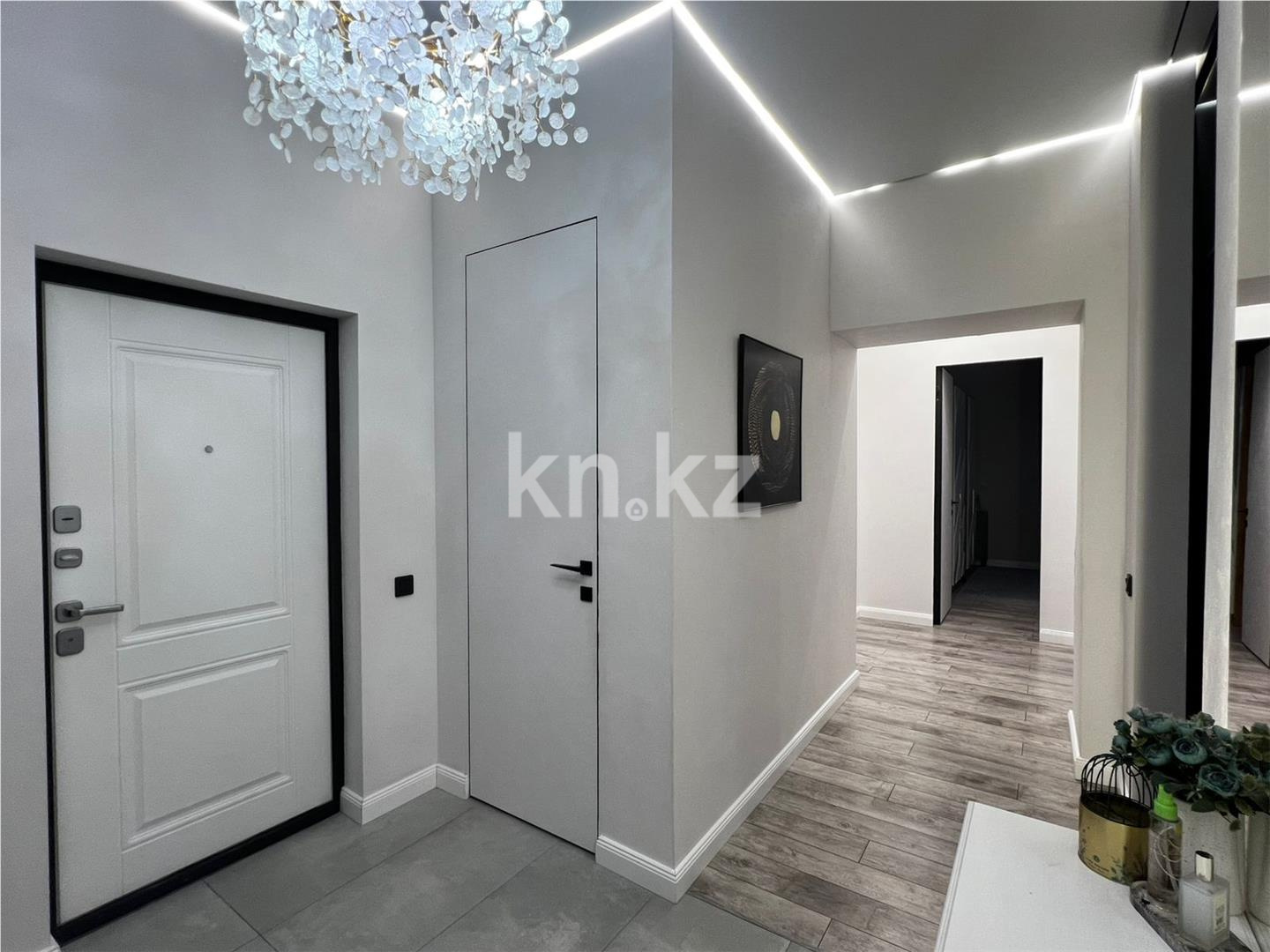 Продажа 4-комнатной квартиры, 93 м², мкр-н Степной-4 в Караганде - фото 13