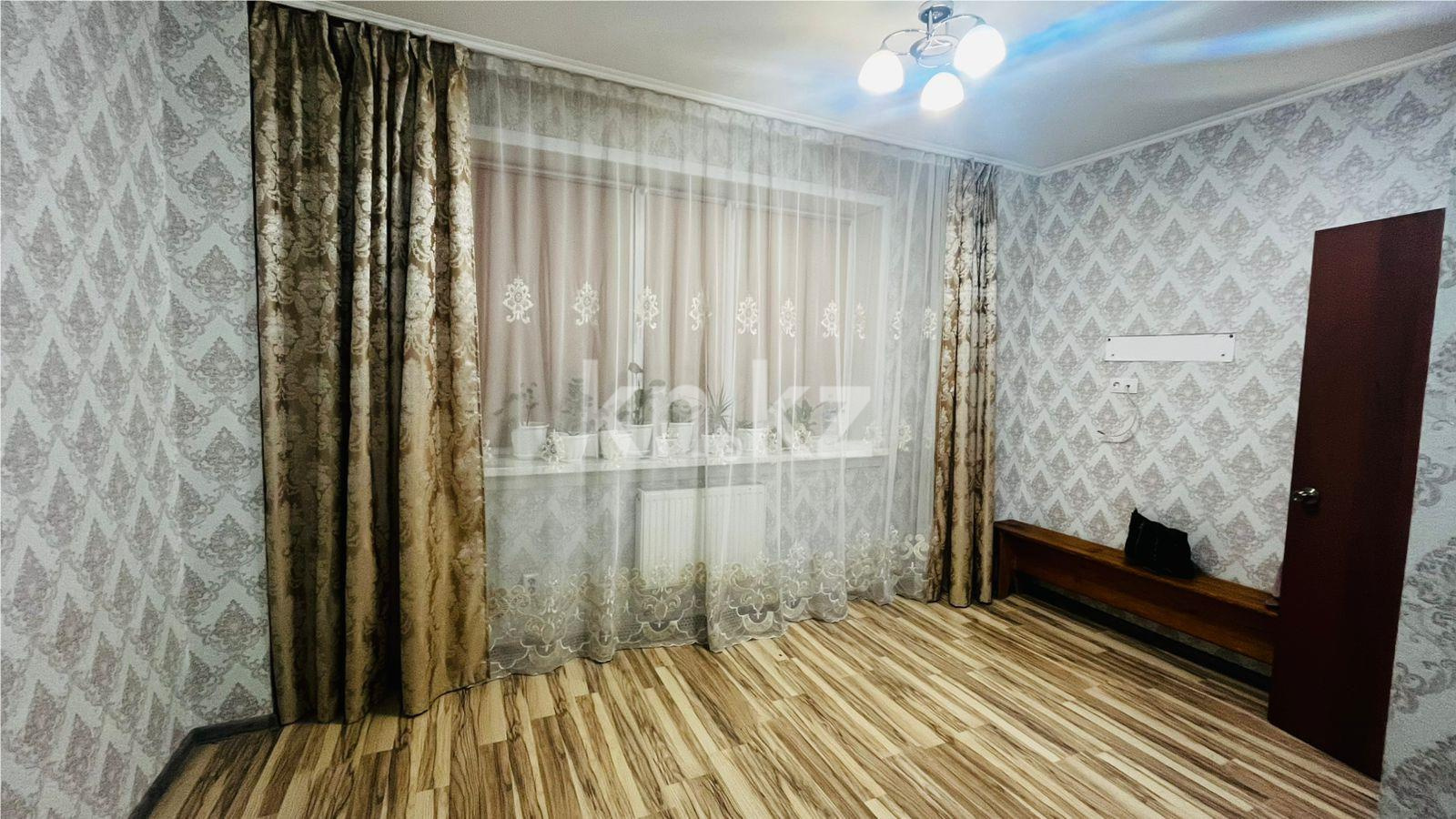 Продажа 1-комнатной квартиры, 35 м², ул. Момышулы в Караганде