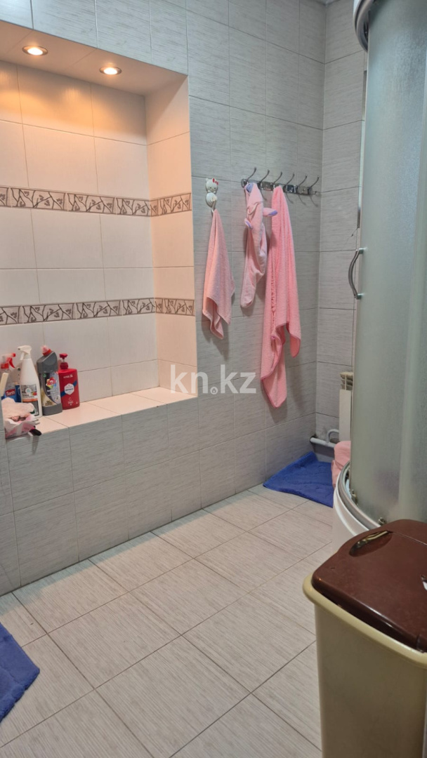 Продажа 4-комнатного дома, 200 м², ул. Омская в Алматы - фото 6