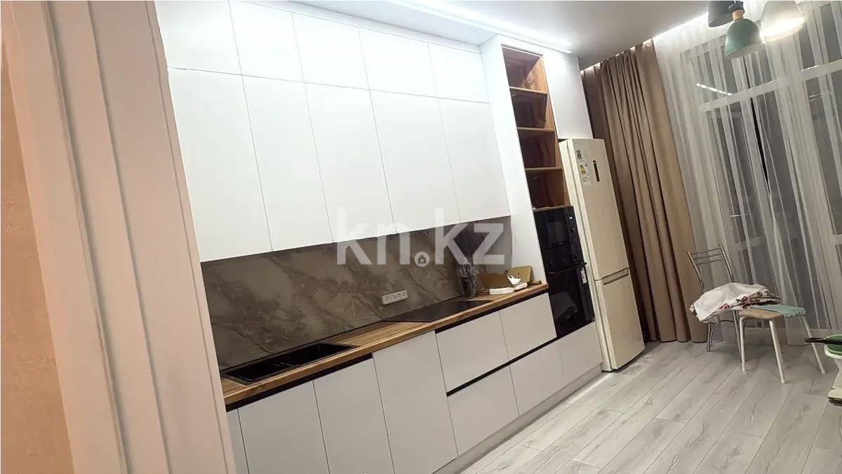 Продажа 3-комнатной квартиры, 89 м², ул. Букетова, дом  3/4 в Караганде - фото 4