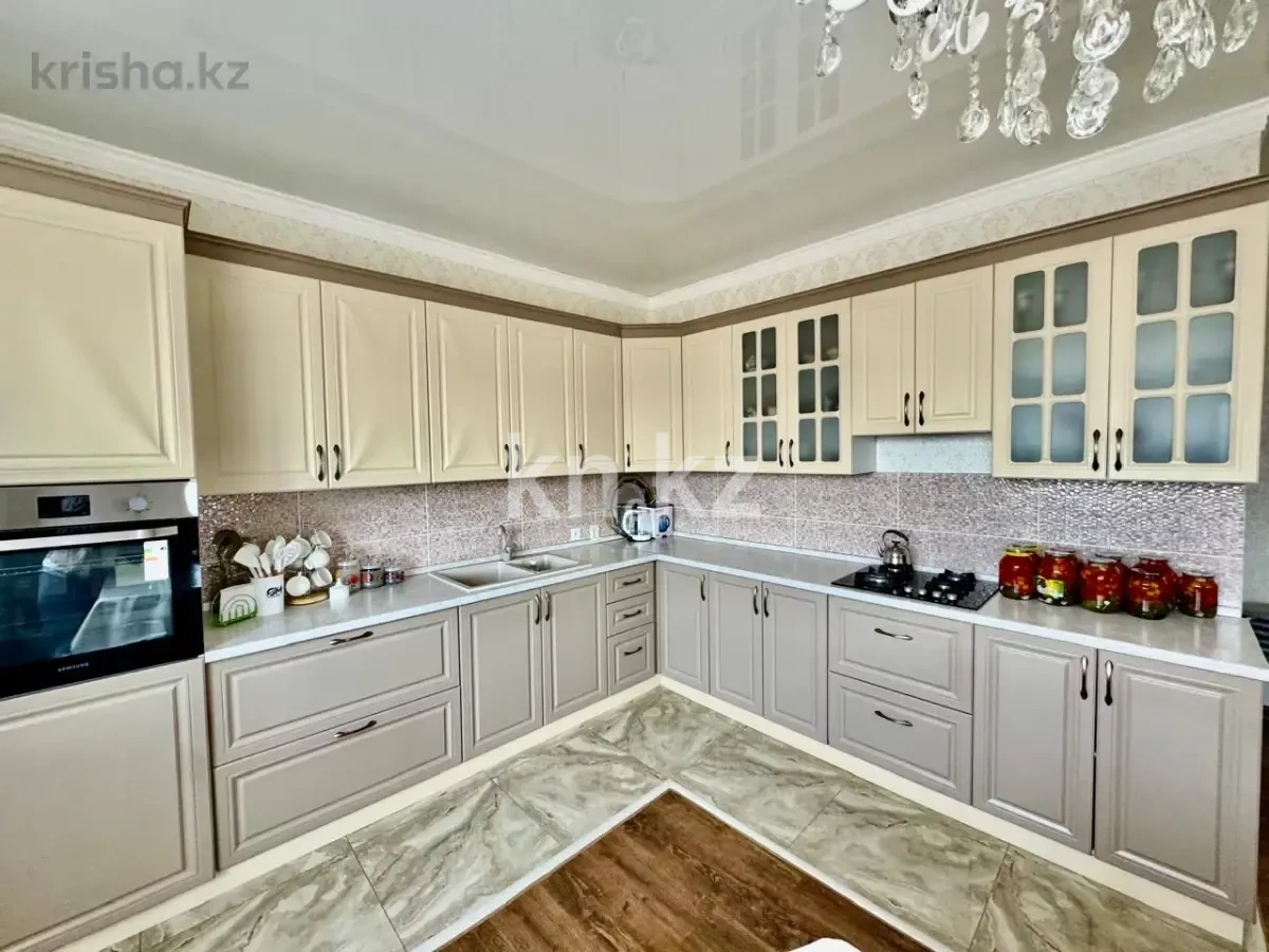 Продажа 6-комнатного дома, 295 м² в Астане - фото 16