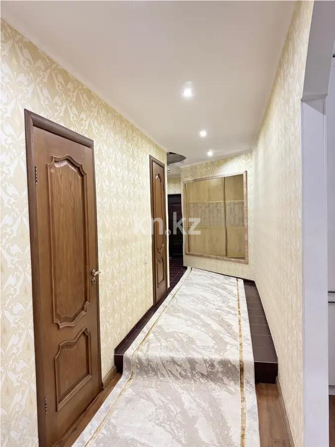 Продажа 3-комнатной квартиры, 102 м², ул. Иманова, дом  26 в Астане - фото 8