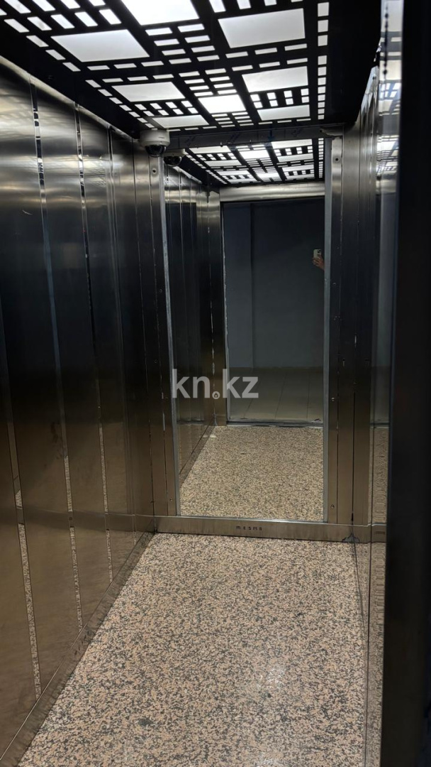 Продажа 1-комнатной квартиры, 44 м², пр. Шахтеров, дом  25 в Караганде - фото 9