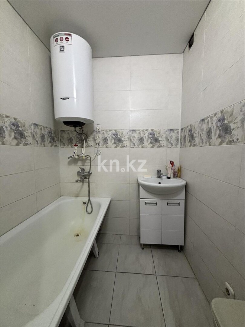 Продажа 3-комнатной квартиры, 86 м² в Караганде - фото 13