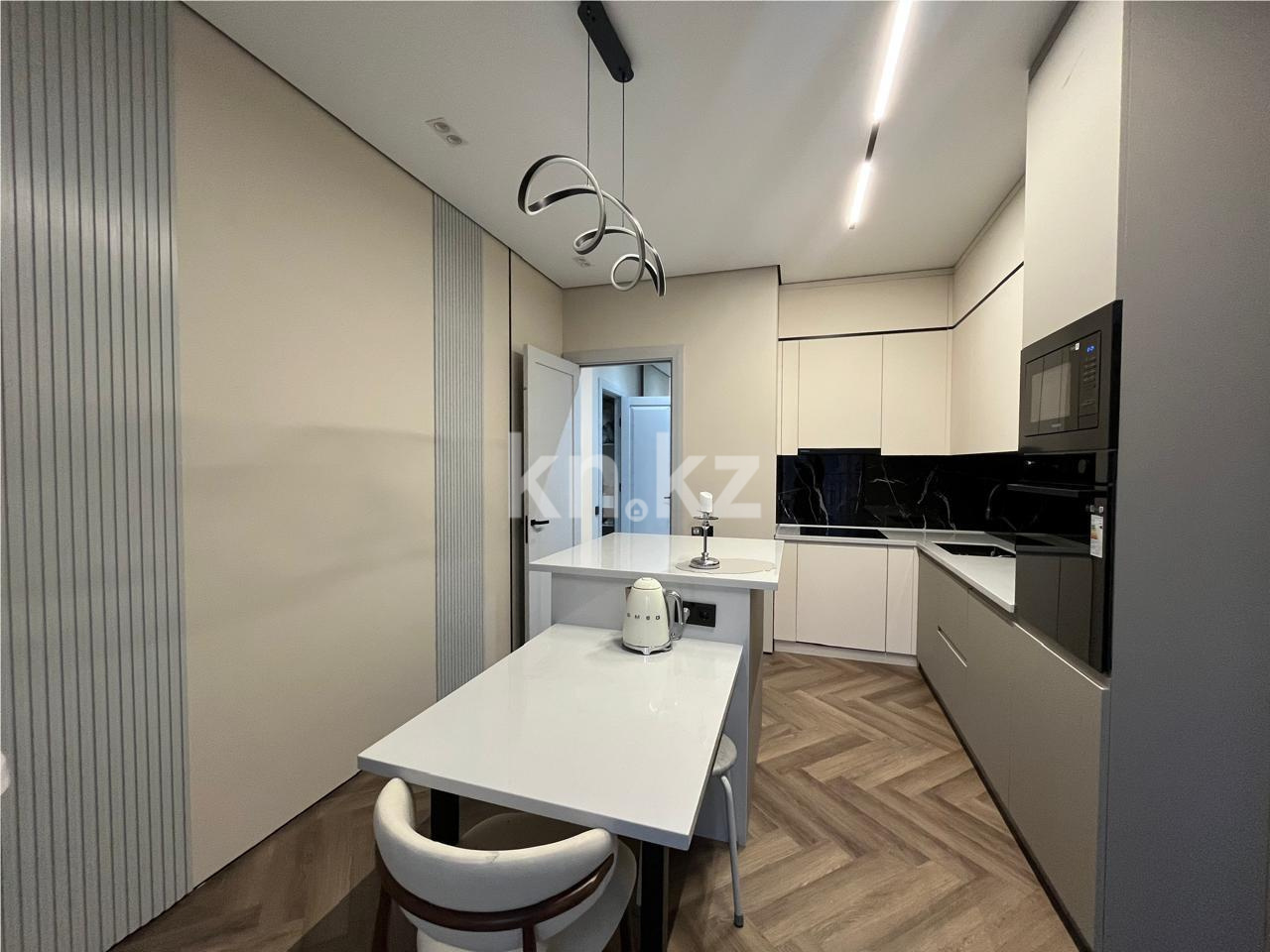 Продажа 3-комнатной квартиры, 100 м², ул. Ашимова, дом  15 в Караганде - фото 12