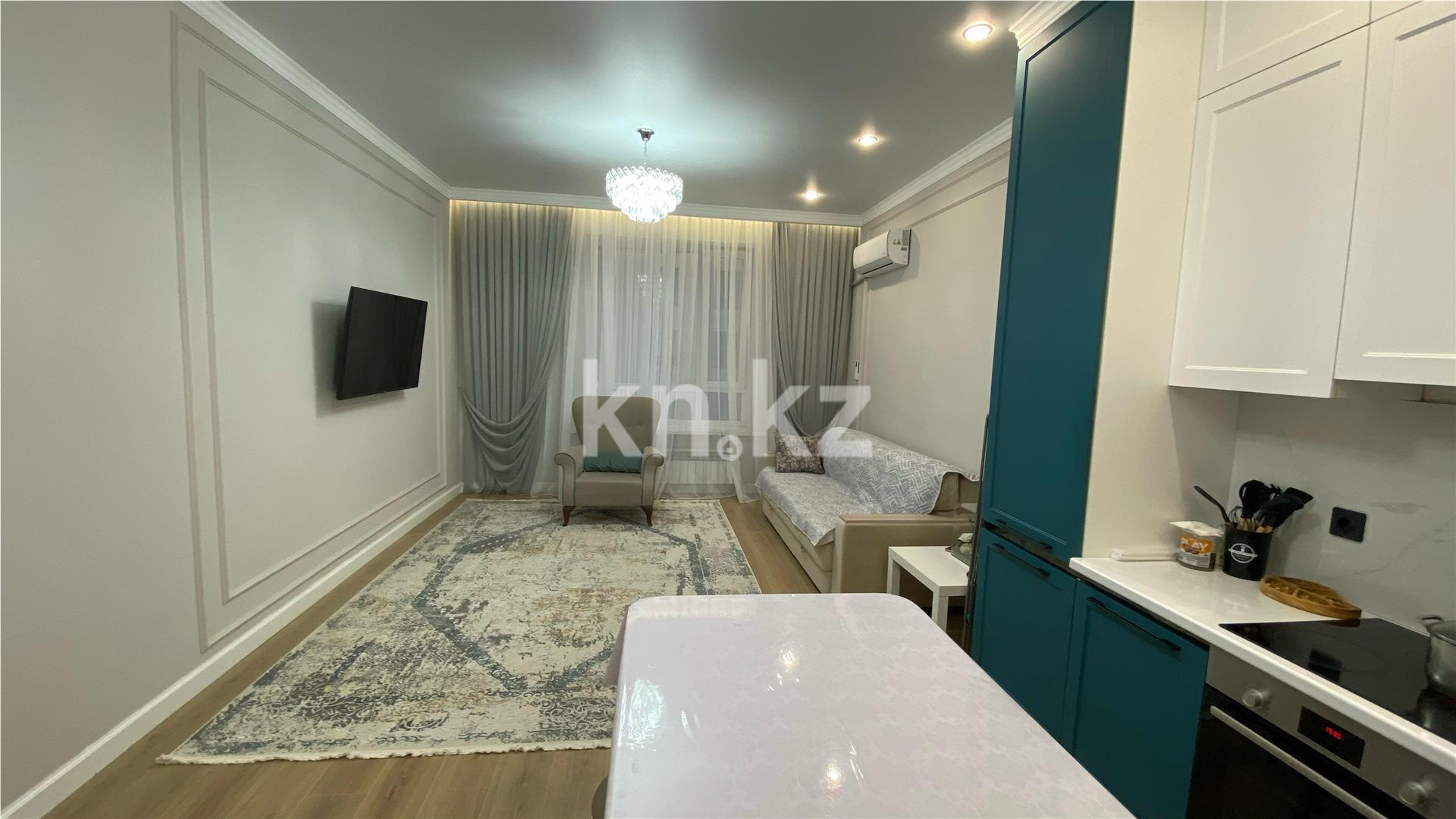 Продажа 4-комнатной квартиры, 94 м², пр. Туран в Астане