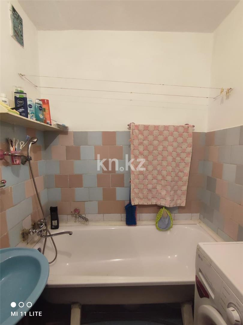 Продажа 3-комнатной квартиры, 65 м², ул. 70 квартал в Темиртау - фото 8