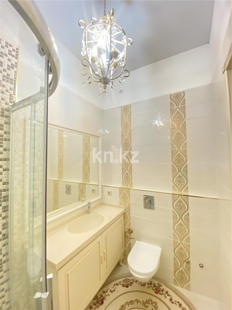 Продажа 4-комнатной квартиры, 151 м², пр. Кабанбай батыра в Астане - фото 11