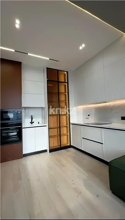 Продажа 3-комнатной квартиры, 65 м², пр. Тауелсыздык, дом  56/2 в Астане - фото 2