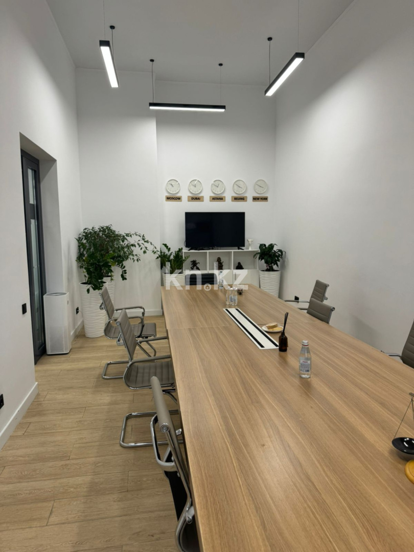 Продажа , 260 м², ул. Митина, дом  4 - Достык в Алматы