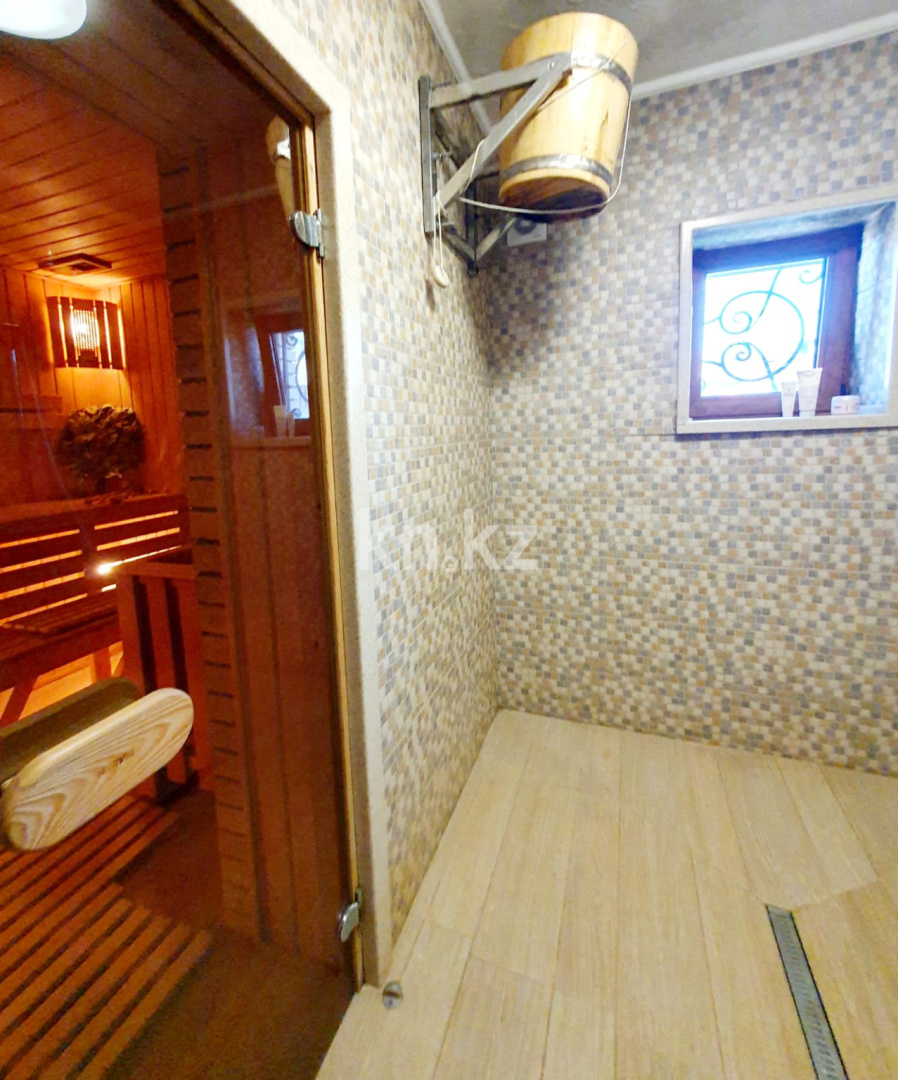 Продажа 4-комнатного дома, 426 м², ул. Сатпаева в Караганде - фото 22