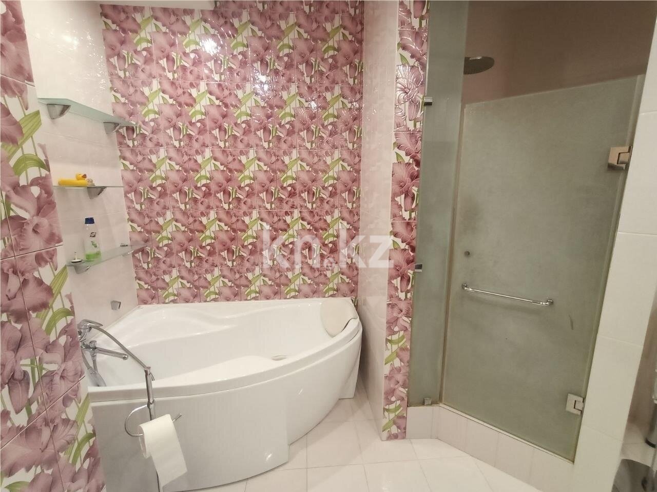 Продажа 4-комнатной квартиры, 206 м² в Астане - фото 18
