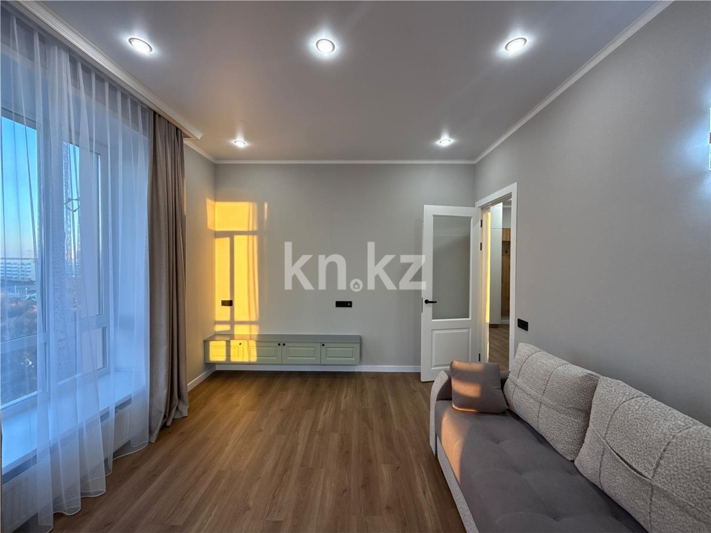Продажа 2-комнатной квартиры, 54 м², ул. Айтматова в Астане - фото 2