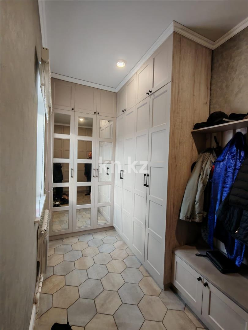 Продажа 5-комнатного дома, 161 м², ул. Аубакирова в Караганде - фото 3