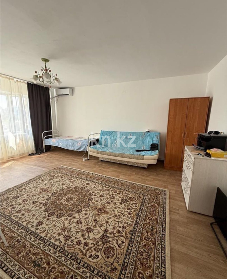 Продажа 1-комнатной квартиры, 37 м², ул. Ашимова, дом  24 в Караганде - фото 2