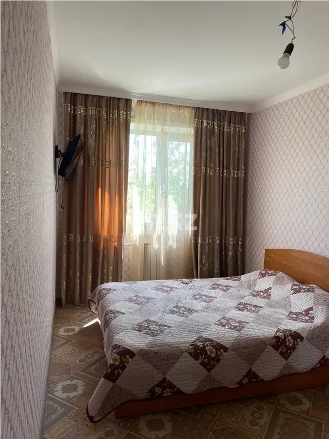 Продажа 3-комнатной квартиры, 62 м², мкр-н 16, дом  19 в Караганде - фото 2