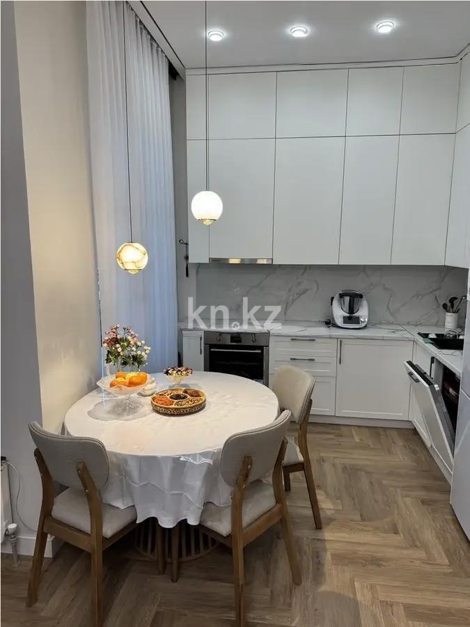 Продажа 4-комнатной квартиры, 130 м² в Алматы - фото 2
