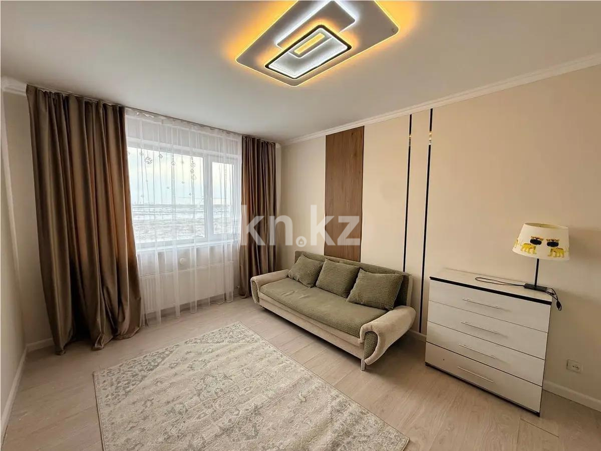 Продажа 1-комнатной квартиры, 40 м², пр. Аль-Фараби, дом  44/1 в Астане