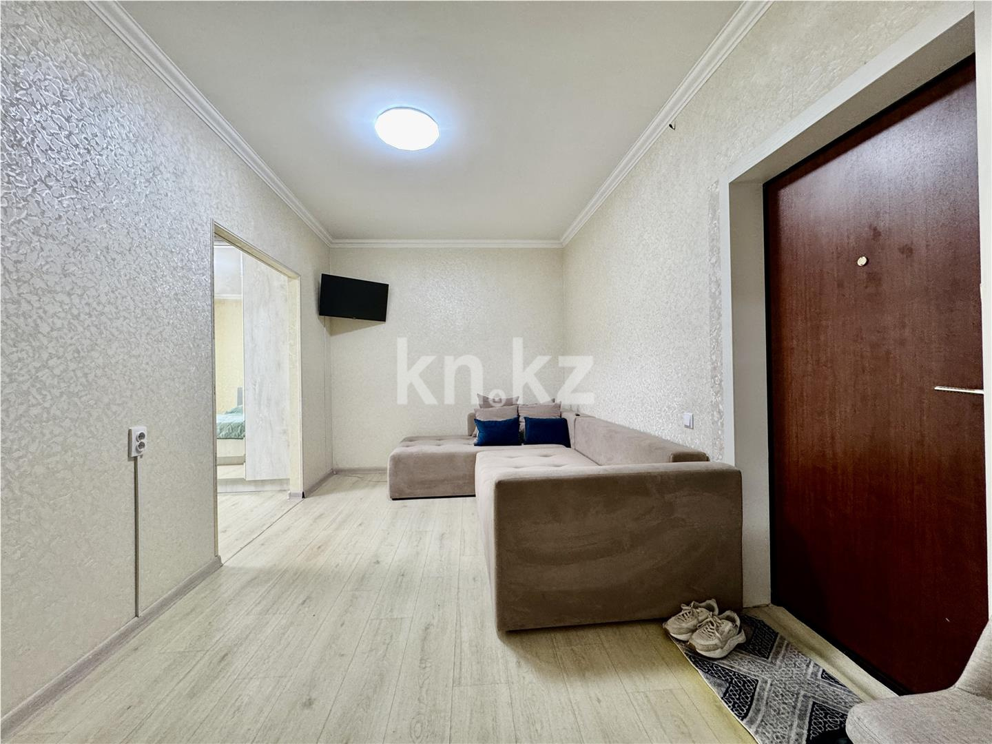 Продажа 1-комнатной квартиры, 48 м², пр. Шахтеров, дом  31б в Караганде - фото 8