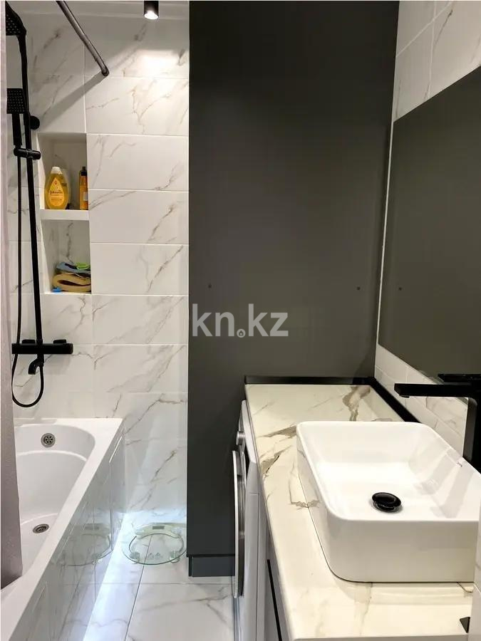 Продажа 3-комнатной квартиры, 75 м², ул. Толе би, дом  189/3 в Алматы - фото 5