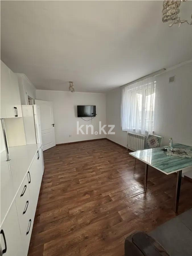 Продажа 1-комнатной квартиры, 40 м², мкр-н Кокжиек, дом  16а в Алматы
