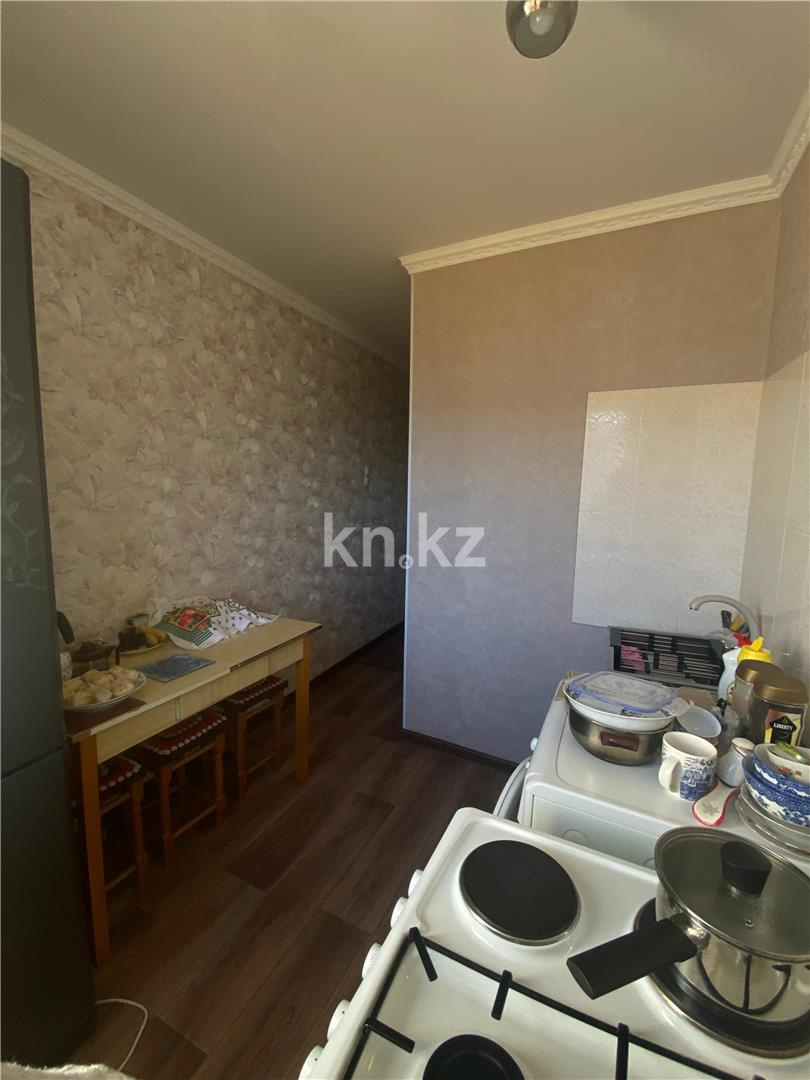 Продажа 4-комнатной квартиры, 61 м², ул. Язева в Караганде - фото 11