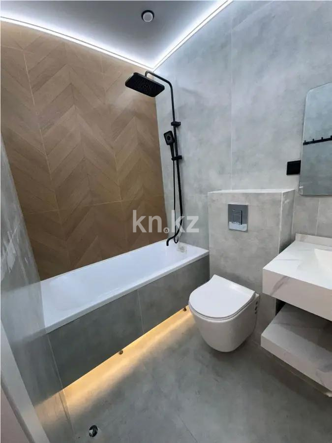 Продажа 1-комнатной квартиры, 30 м², ул. Омарова, дом  1 в Алматы - фото 3