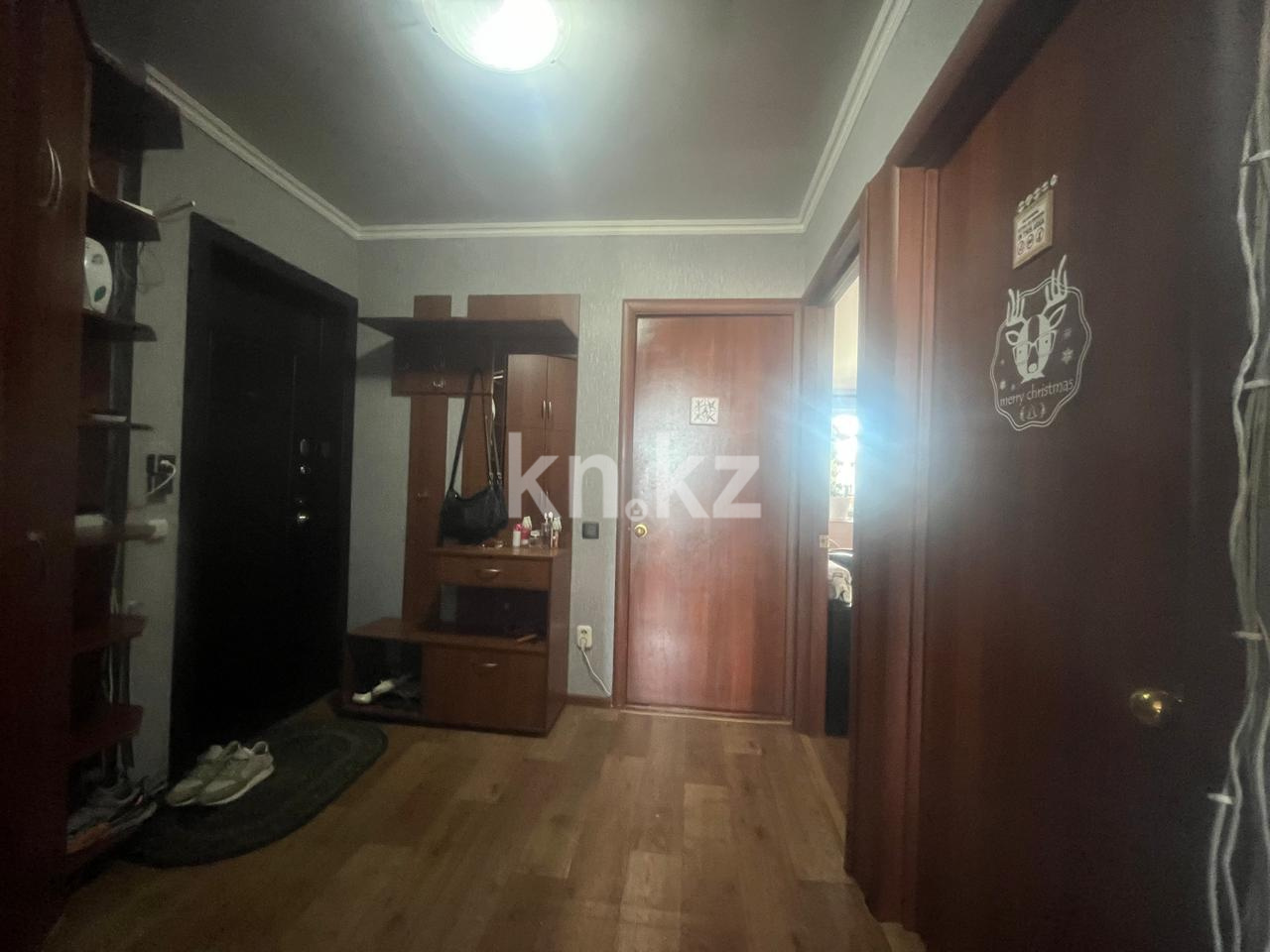 Продажа 3-комнатной квартиры, 63 м², ул. Муканова, дом  6/3 в Караганде - фото 11