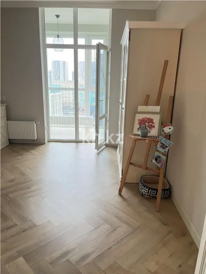 Продажа 4-комнатной квартиры, 135 м², ул. Бокейхана, дом  16 в Астане - фото 4