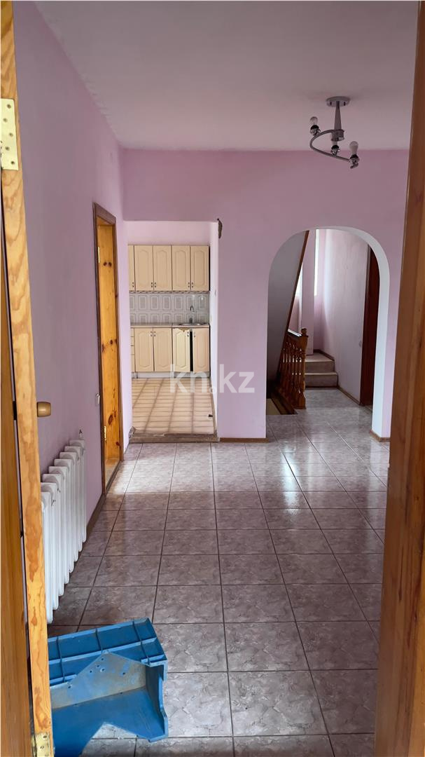 Продажа 5-комнатного дома, 216.4 м², ул. Кажибекова в Караганде - фото 2