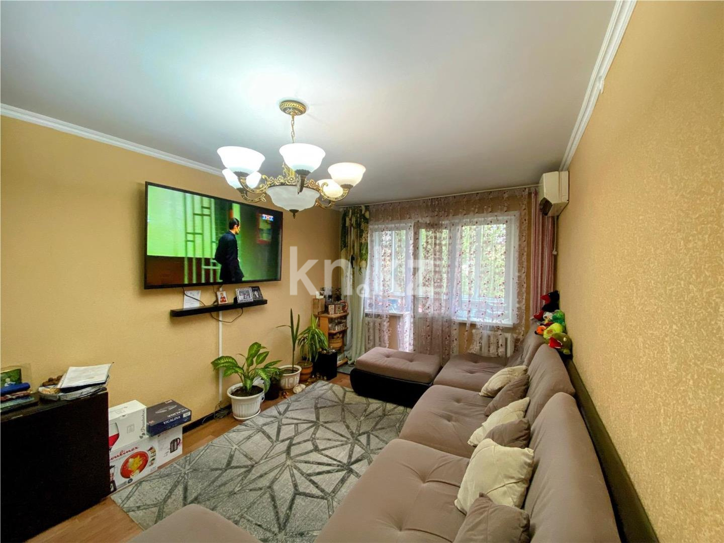 Продажа 2-комнатной квартиры, 45 м², ул. Ерубаева в Караганде