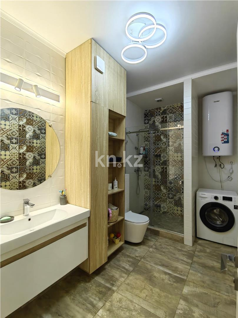 Продажа 4-комнатной квартиры, 135 м² в Караганде - фото 8
