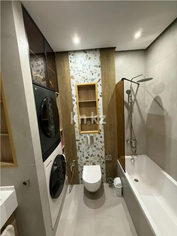 Продажа 4-комнатной квартиры, 146 м², ул. Жарокова, дом  218 в Алматы - фото 5