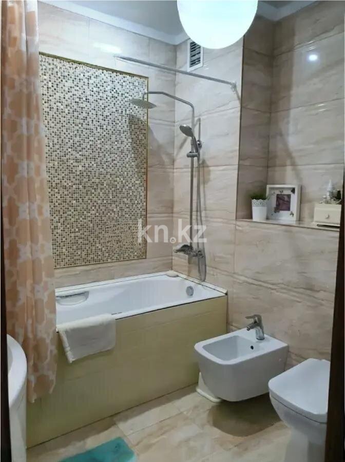 Продажа 4-комнатной квартиры, 140 м² в Алматы - фото 5