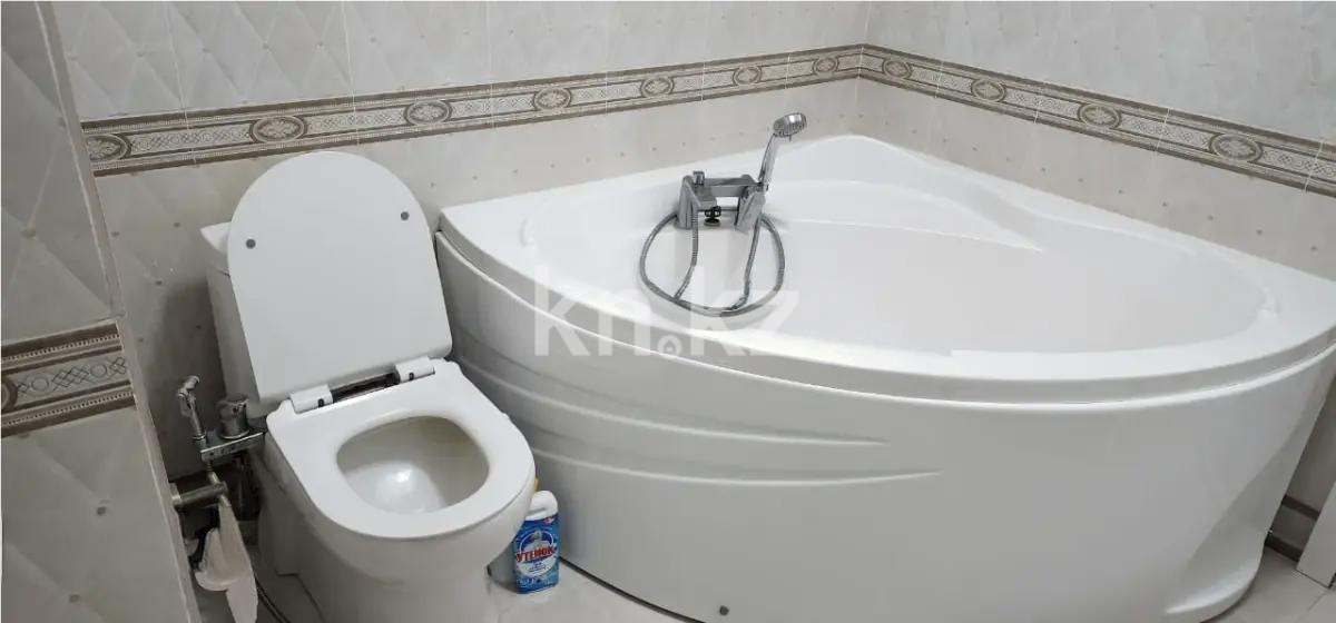 Продажа 3-комнатной квартиры, 100 м², ул. Торайгырова, дом  25/1 в Алматы - фото 5