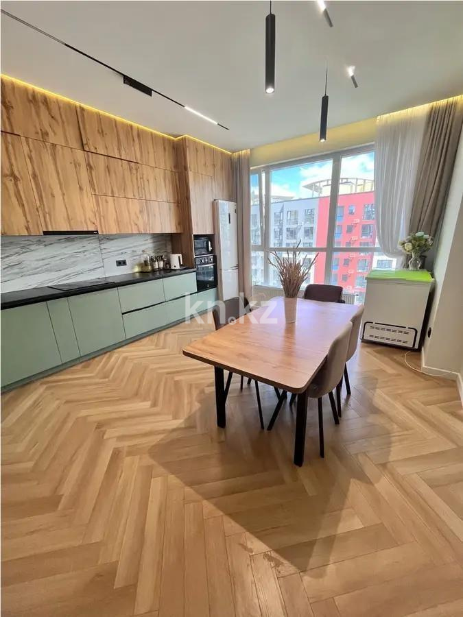 Продажа 4-комнатной квартиры, 140 м², ул. Мухамедханова, дом  4/1 в Астане - фото 4