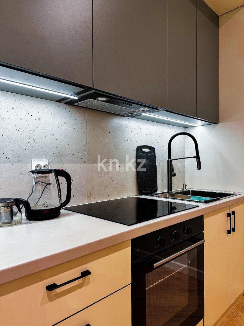 Аренда 3-комнатной квартиры посуточно, 79 м² в Алматы - фото 6