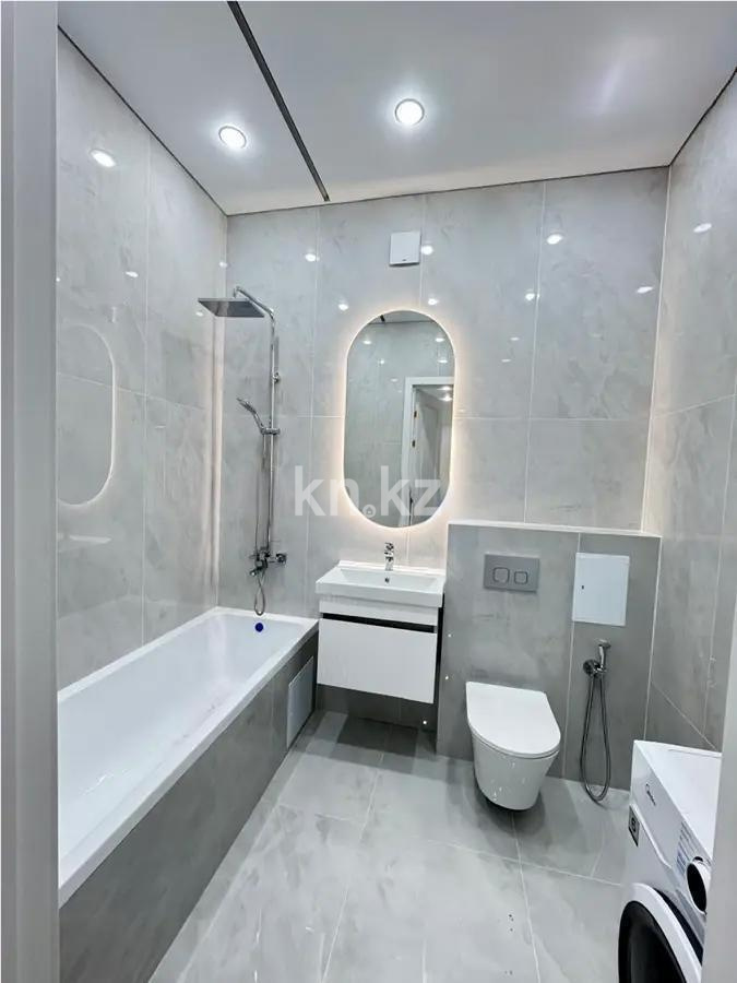 Продажа 3-комнатной квартиры, 62 м², ул. Е-15, дом  13 в Астане - фото 3