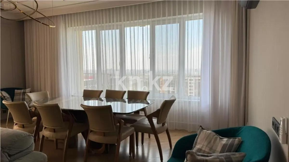 Продажа 3-комнатной квартиры, 220 м² в Алматы