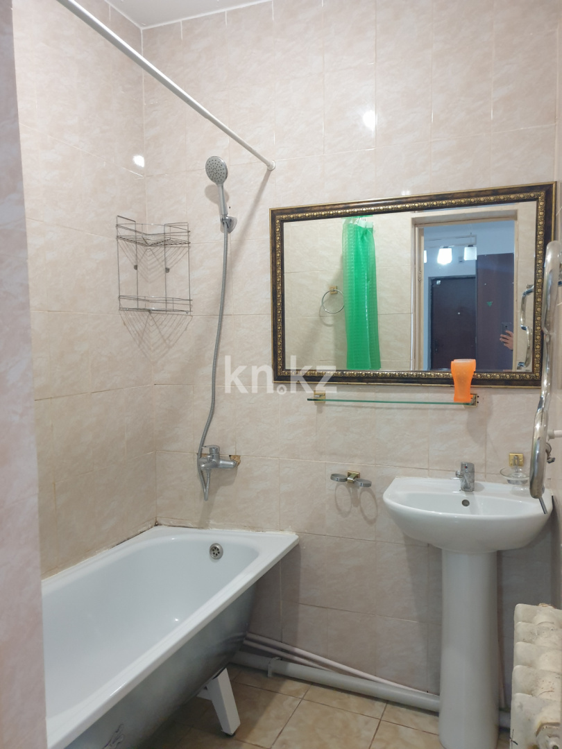 Продажа 2-комнатной квартиры, 64 м², ул. Айтматова в Астане - фото 7